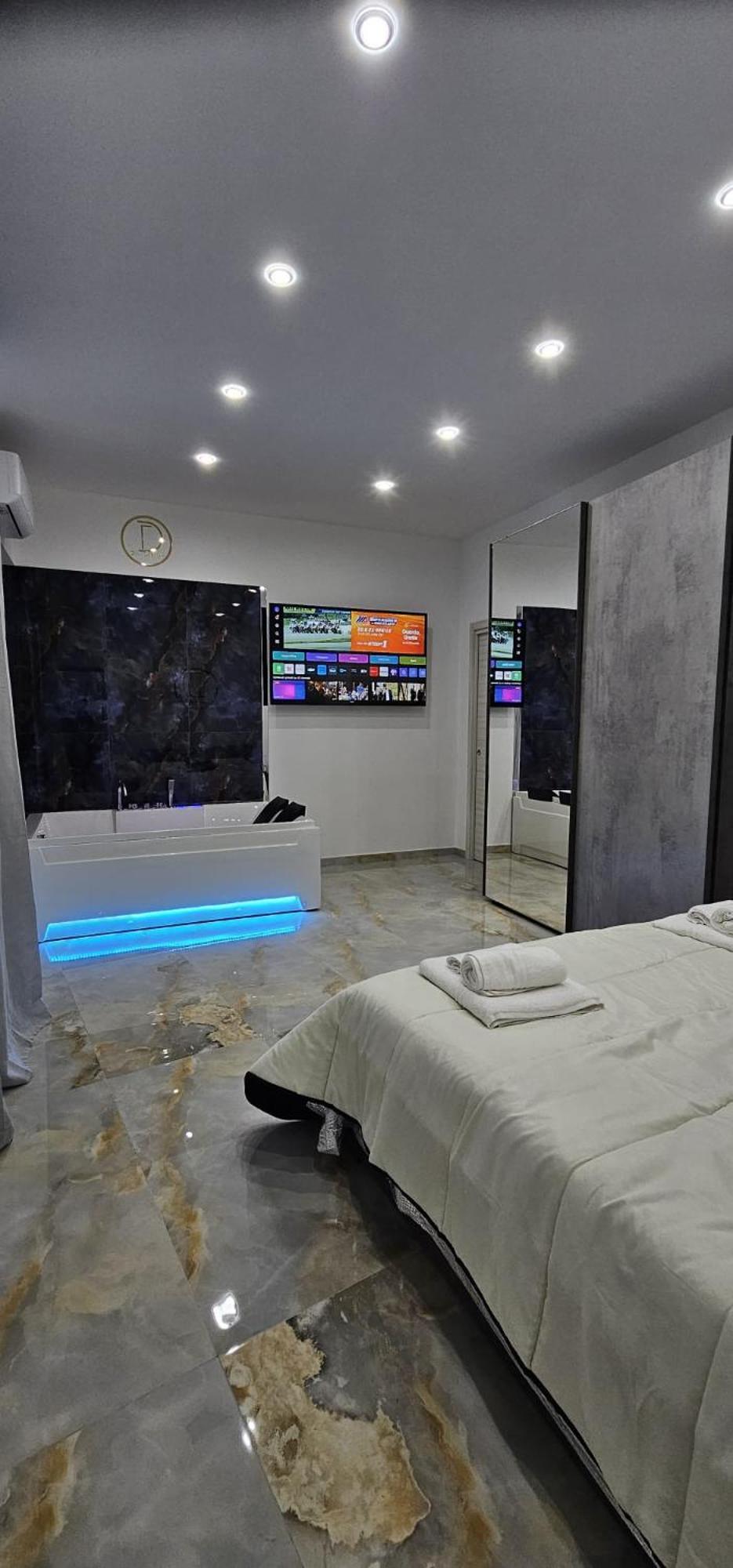 Da Tonino Luxury Apartments Naples Exterior photo
