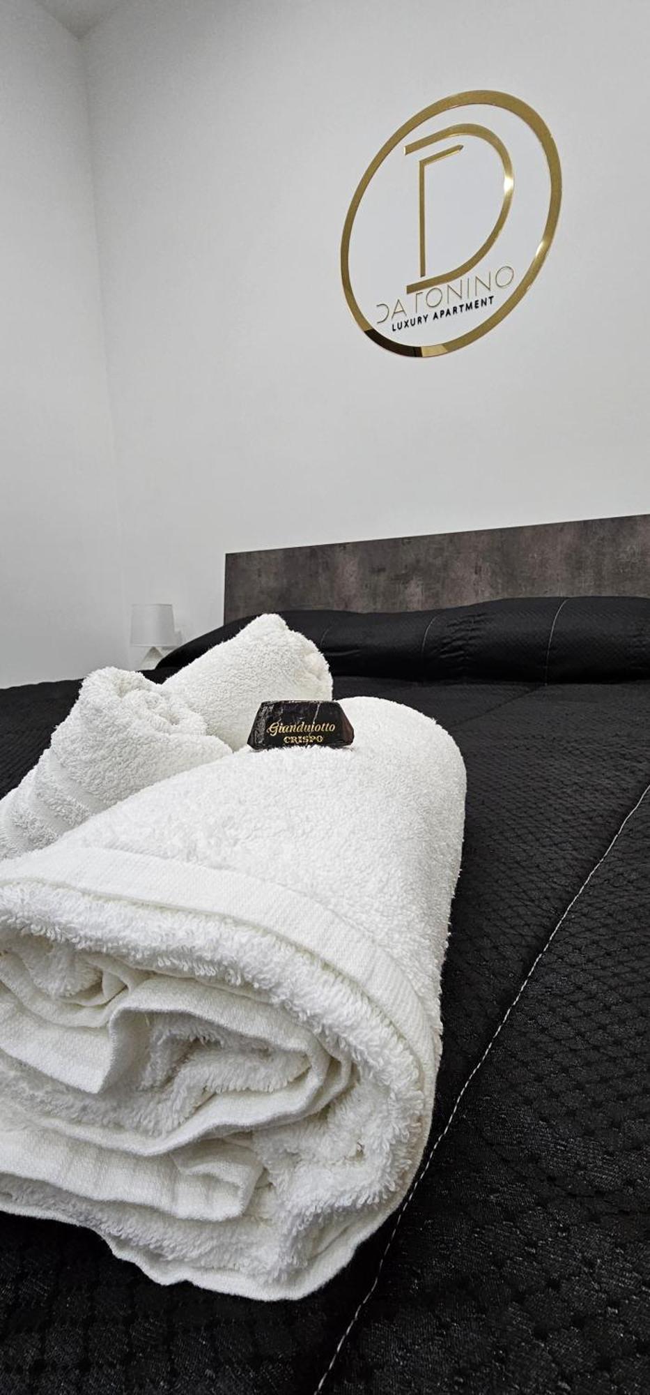 Da Tonino Luxury Apartments Naples Exterior photo