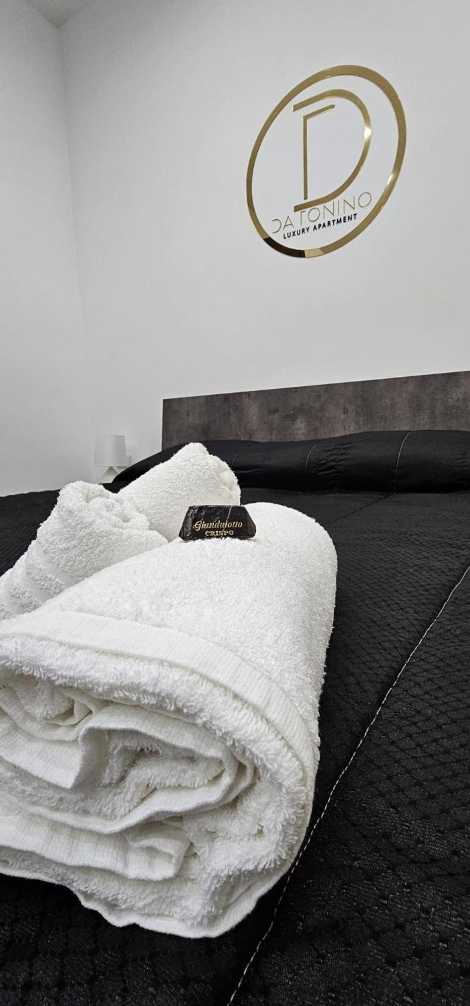 Da Tonino Luxury Apartments Naples Exterior photo